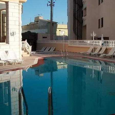 Selen Hotel 3*