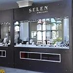 Selen Hotell