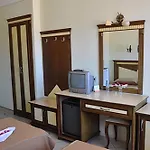 Selen Hotell 3*