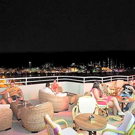 Selen Marmaris