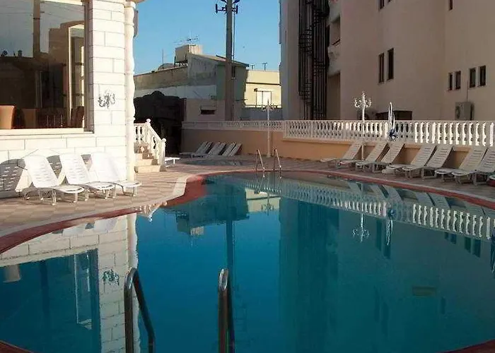 Selen Hotel 3*